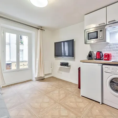 - Place De La Republique Holiday home *
